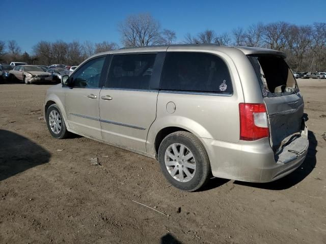 2013 Chrysler Town & Country Touring