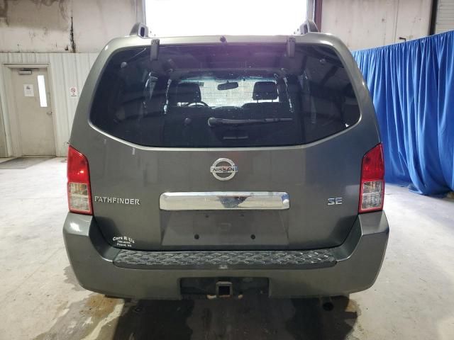 2006 Nissan Pathfinder LE