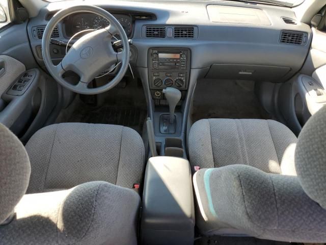 2001 Toyota Camry CE