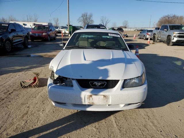 2004 Ford Mustang