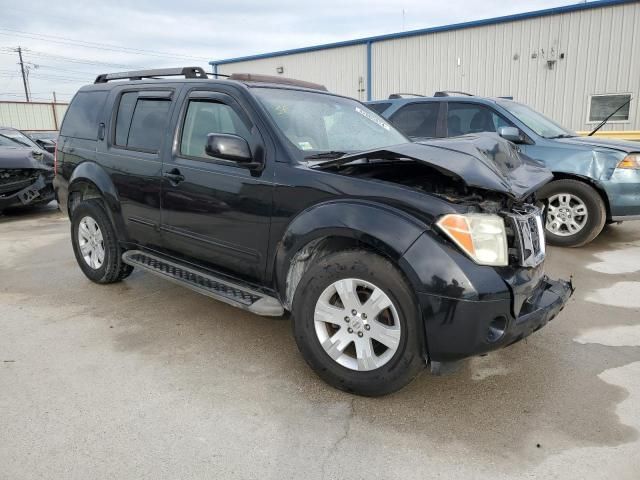 2007 Nissan Pathfinder LE