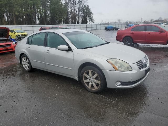 2004 Nissan Maxima SE