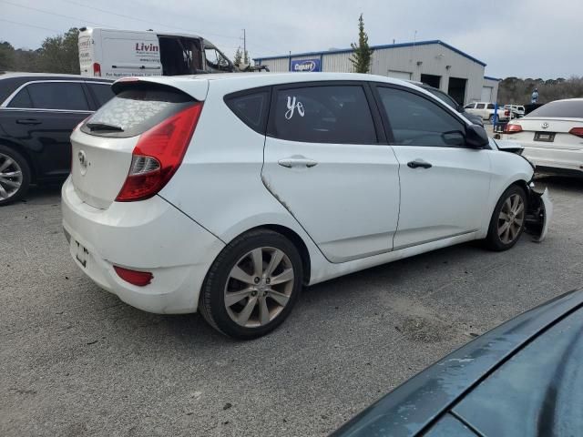 2012 Hyundai Accent GLS