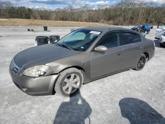 2003 Nissan Altima Base