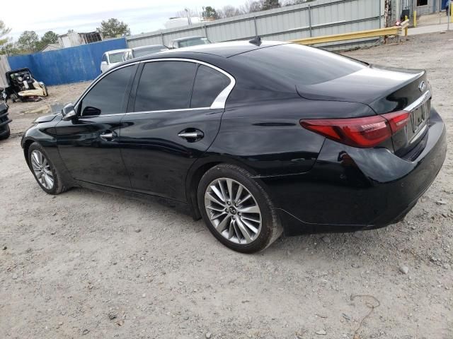 2022 Infiniti Q50 Luxe