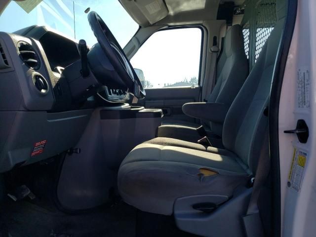 2013 Ford Econoline E250 Van