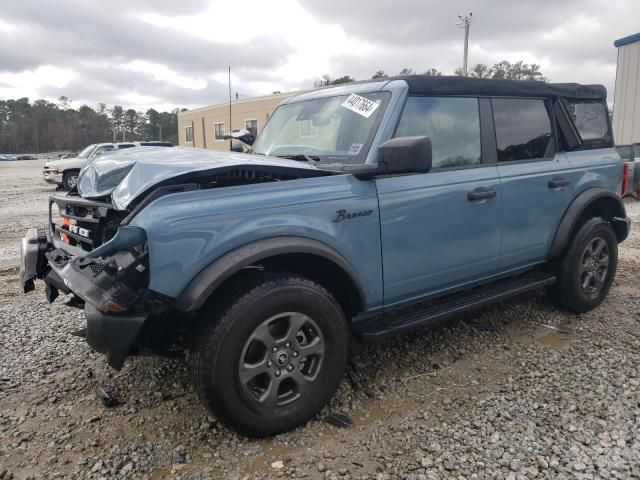 2022 Ford Bronco Base