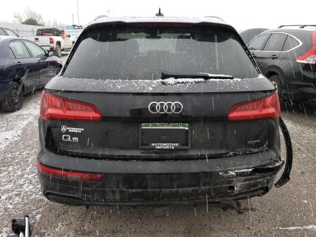 2020 Audi Q5 Titanium Premium Plus