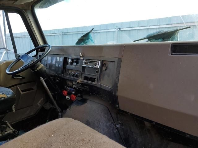 1990 International 4000 4900