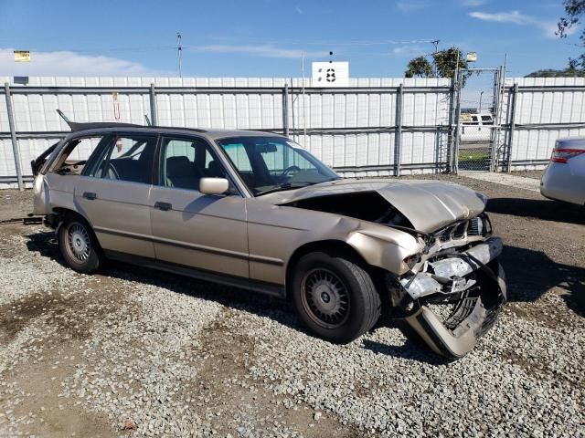 1993 BMW 525 IT Automatic