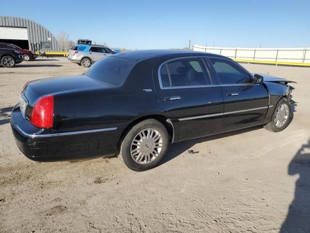 2009 Lincoln Town Car Signature Limited