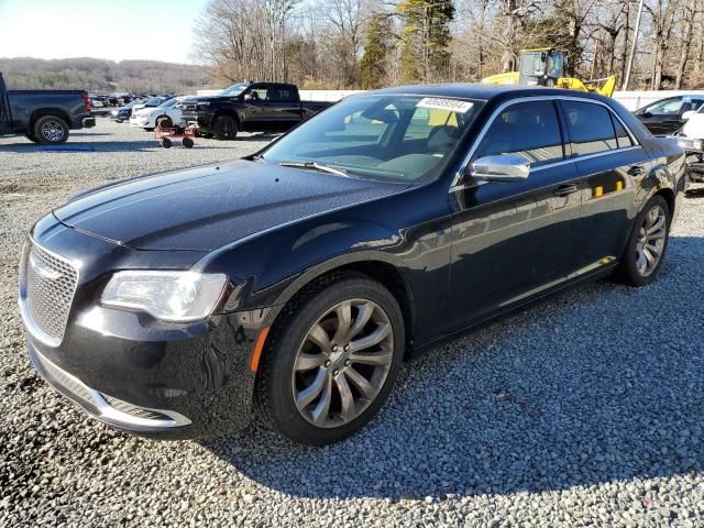 2018 Chrysler 300 Touring