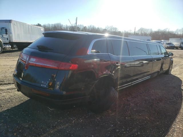 2015 Lincoln MKT