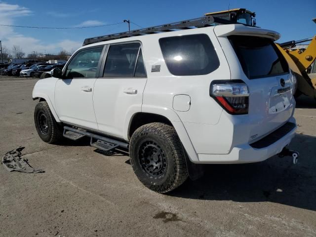 2023 Toyota 4runner SE