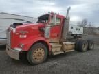 2004 Kenworth Construction T800