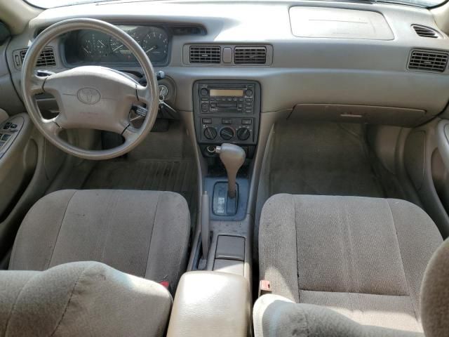 2001 Toyota Camry CE