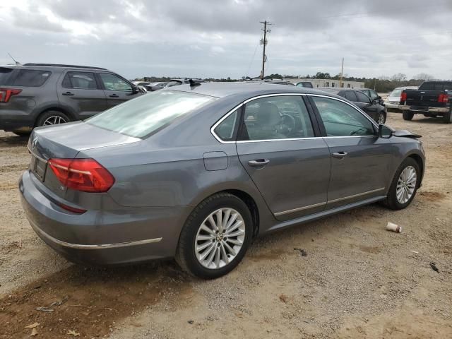 2016 Volkswagen Passat SE