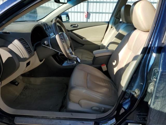 2010 Nissan Altima Base