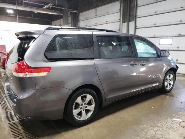 2011 Toyota Sienna LE