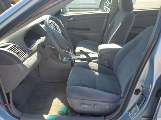 2005 Toyota Camry LE