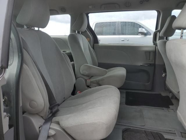 2013 Toyota Sienna