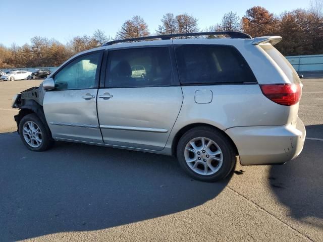 2005 Toyota Sienna XLE