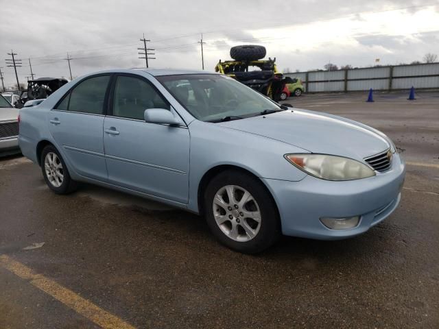 2005 Toyota Camry LE