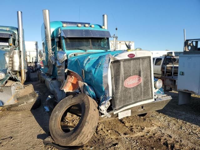 2002 Peterbilt 379