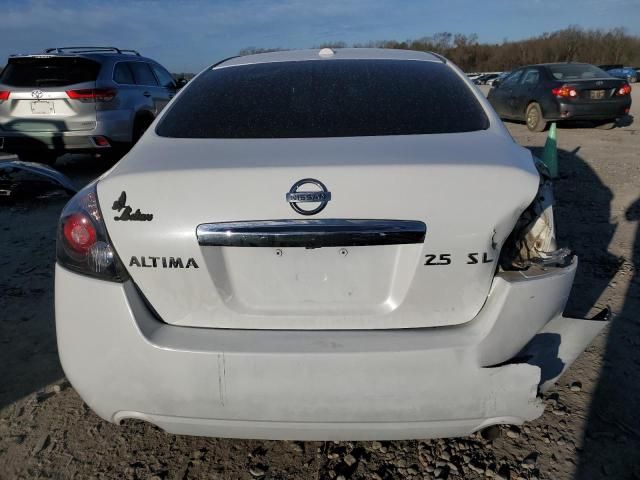 2010 Nissan Altima Base