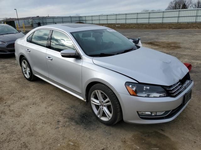 2013 Volkswagen Passat SEL