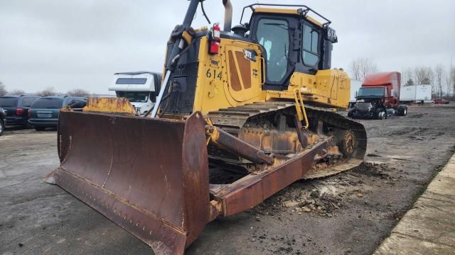 2015 Caterpillar D7E LGP