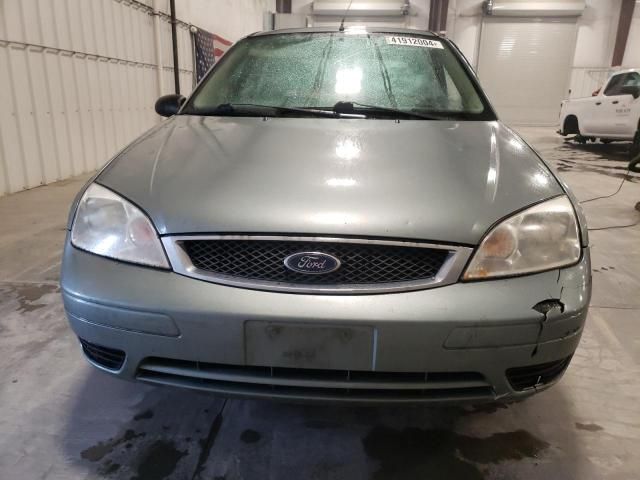 2005 Ford Focus ZX4