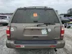 2001 Nissan Pathfinder LE