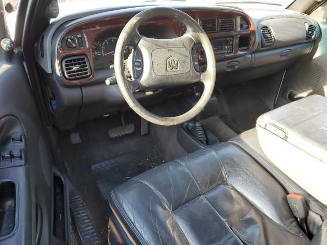 2000 Dodge RAM 1500