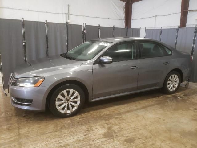 2014 Volkswagen Passat S