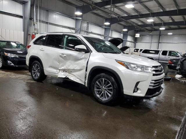 2018 Toyota Highlander SE