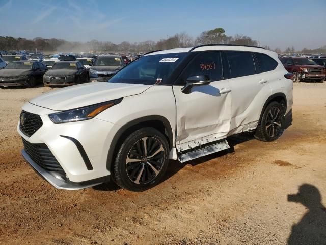 2021 Toyota Highlander XSE