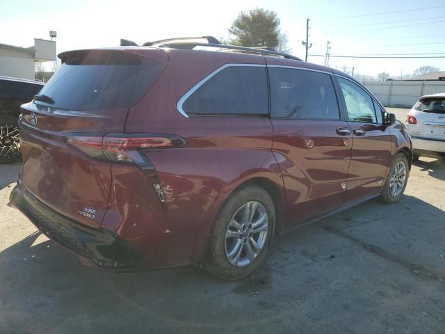 2021 Toyota Sienna XSE