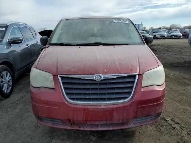 2008 Chrysler Town & Country LX