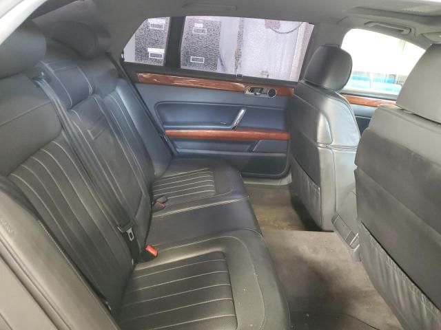 2004 Volkswagen Phaeton 4.2