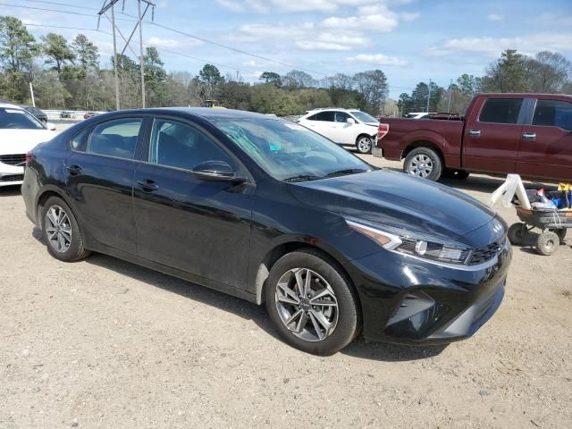 2023 KIA Forte LX