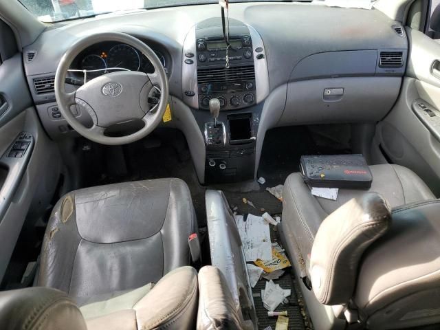 2006 Toyota Sienna CE