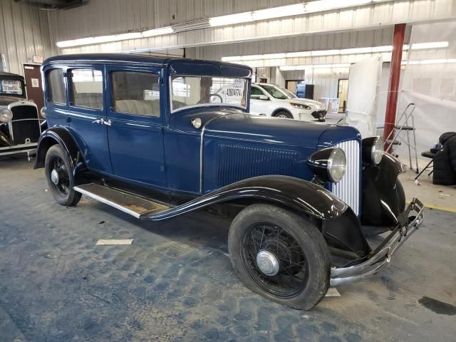 1931 Chrysler Sedan