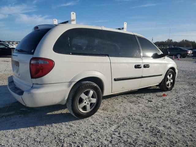 2005 Dodge Grand Caravan SE