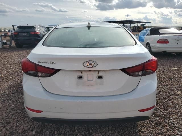 2015 Hyundai Elantra SE