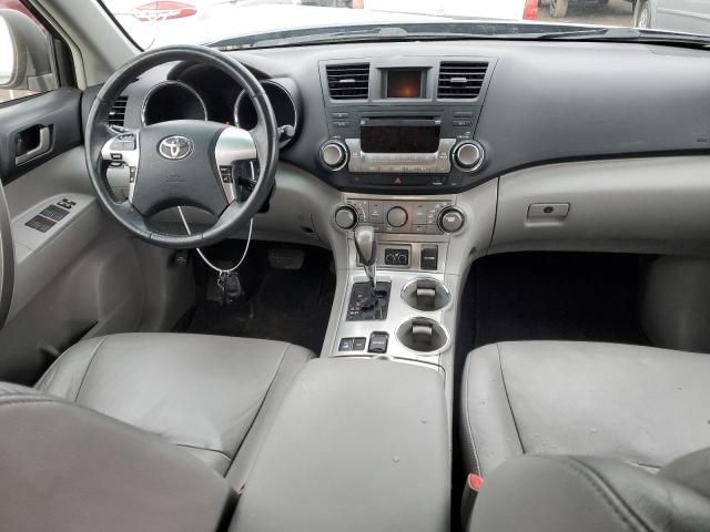 2011 Toyota Highlander Base