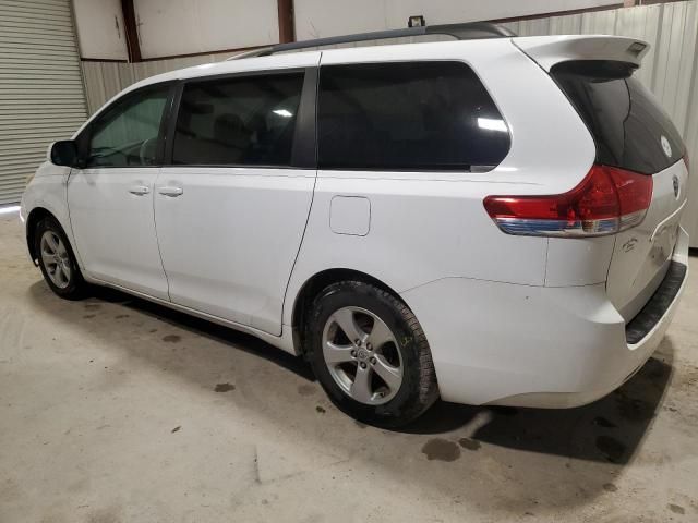 2012 Toyota Sienna LE