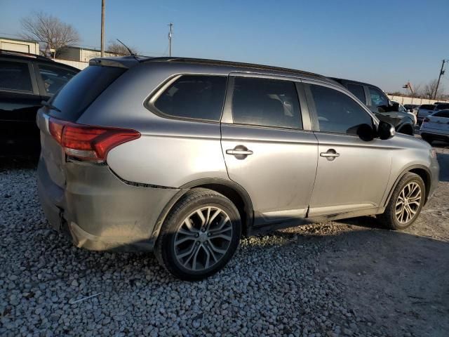 2016 Mitsubishi Outlander SE