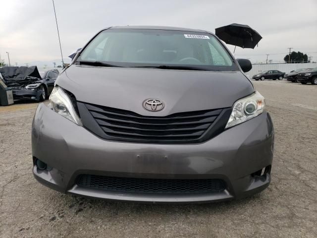 2013 Toyota Sienna