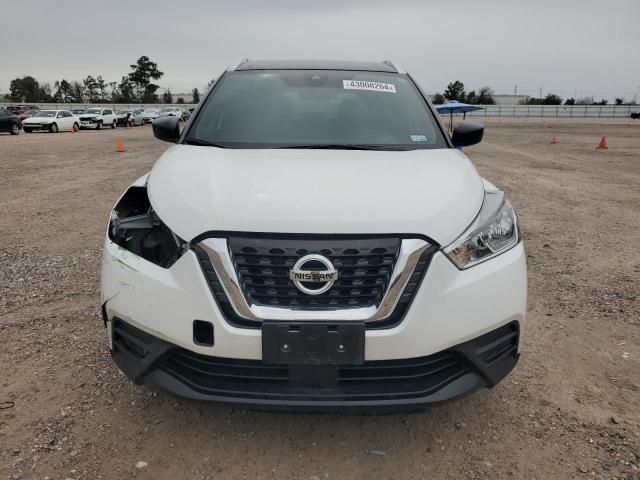 2020 Nissan Kicks SV